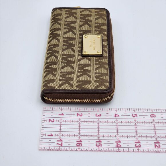 Michael Kors Signature MK Logo Jacquard Brown Tan Continental Zip Wallet - Picture 8 of 8